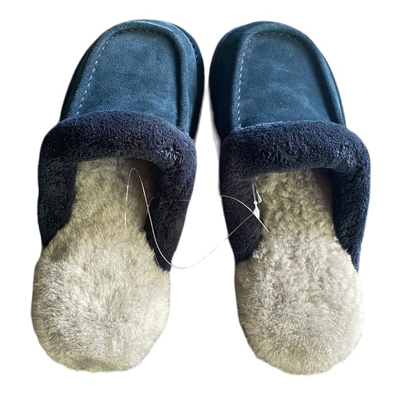 Nuknuuk - Men’s Leather Slippers - Picture 3 of 6